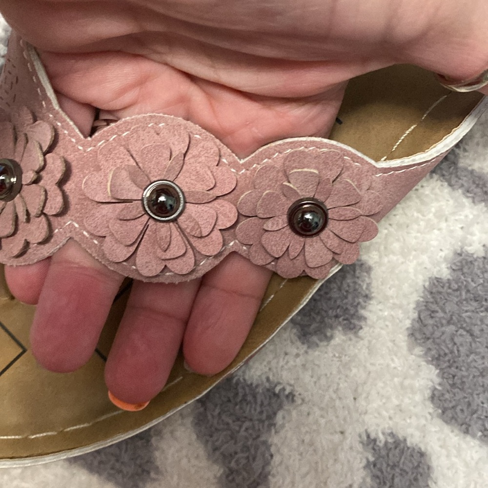 Mauve Sandals - Picture 3 of 3
